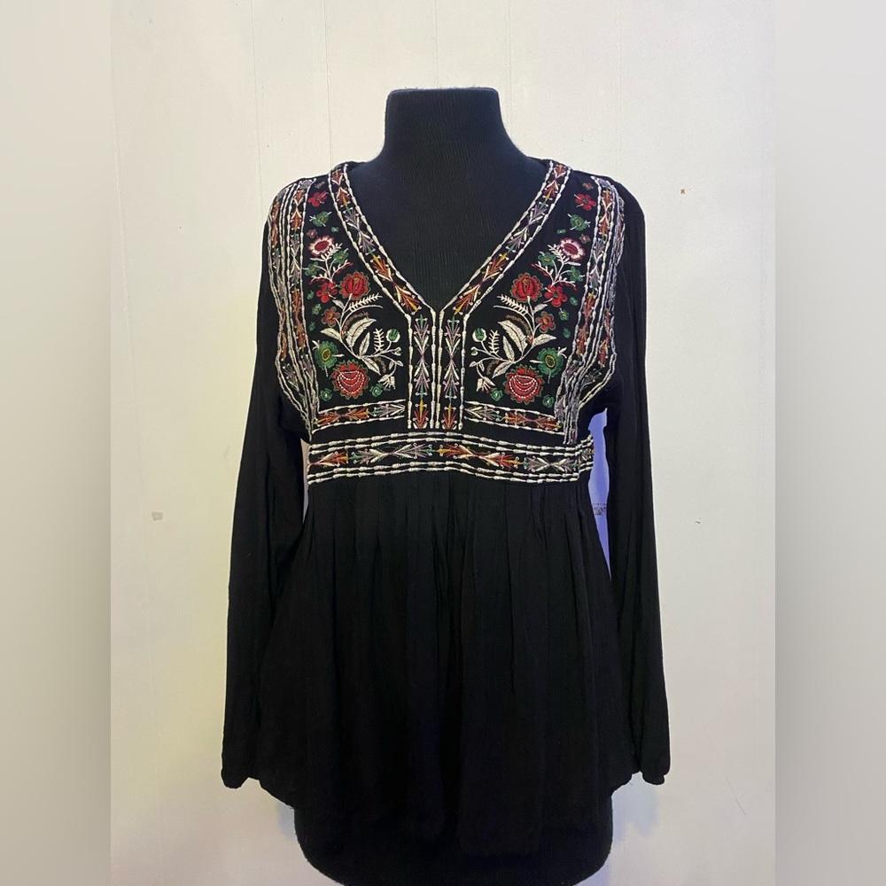 Black Embroidered Top | Pink Rose